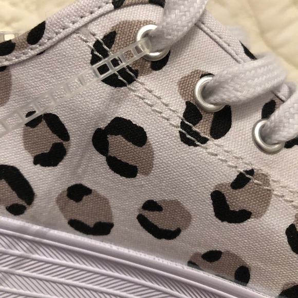 SOLD - Picture 7 of 9